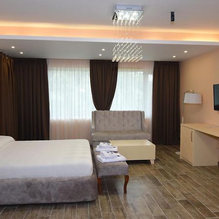 Monte Mare Hotel Влёра Экстерьер фото
