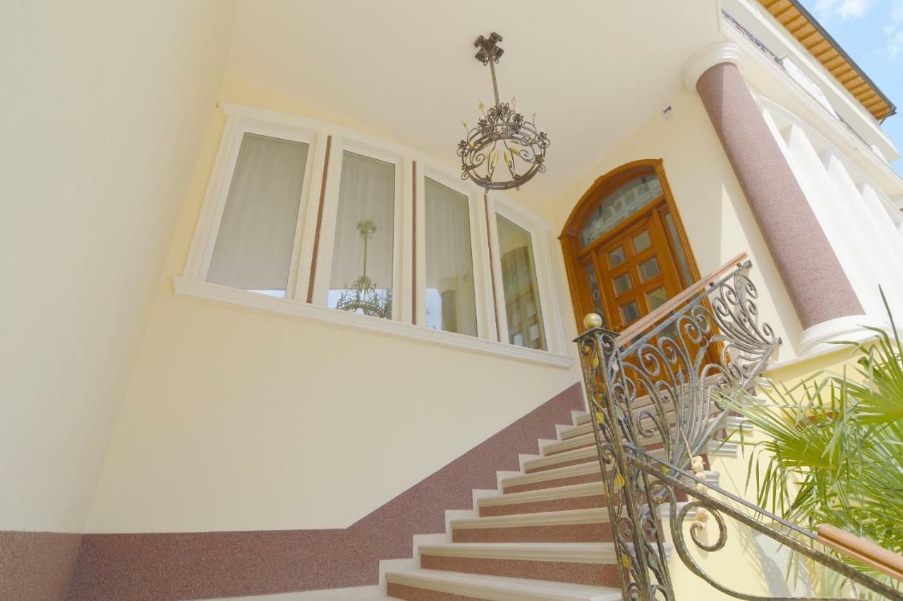 Monte Mare Hotel Влёра Экстерьер фото